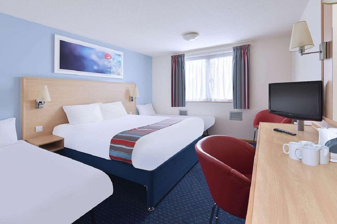 Travelodge Birmingham Yardley Buitenkant foto